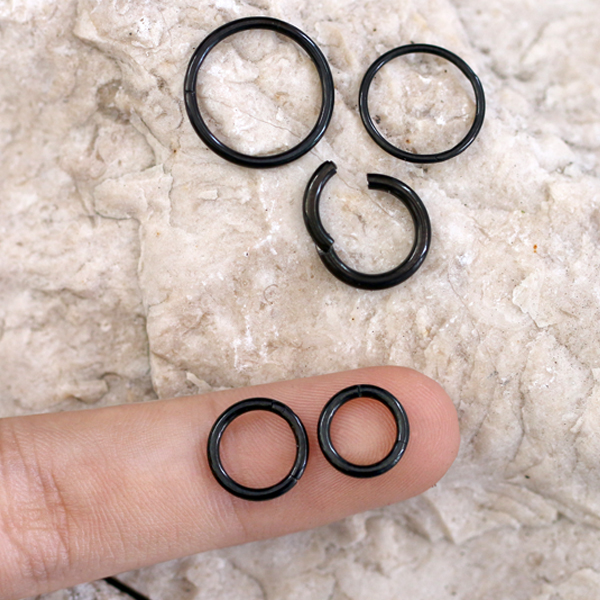 Hoop Clicker Black Colour